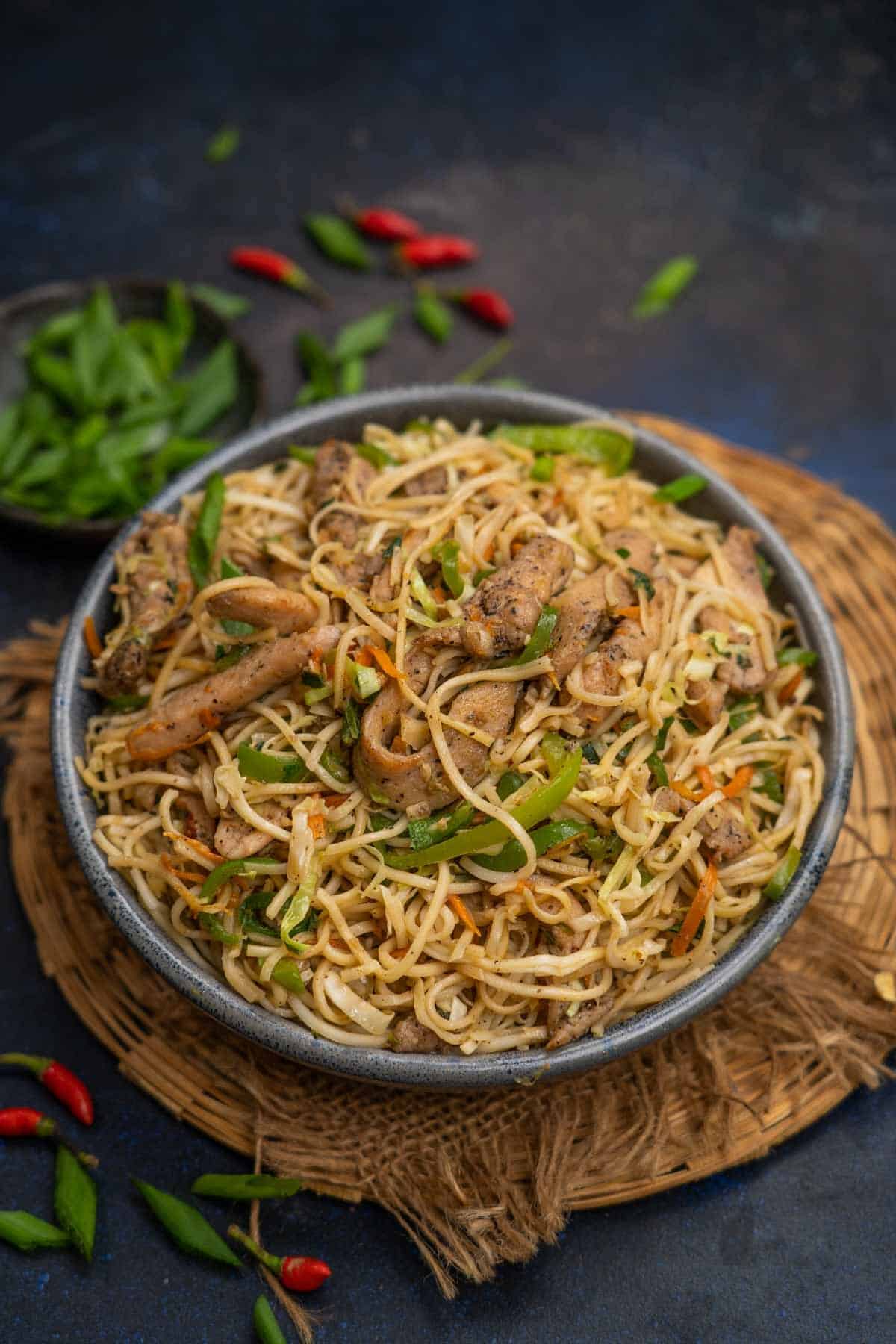 Chicken Hakka Noodles - Image 2
