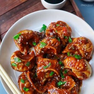 Momo in Spicy Sauce